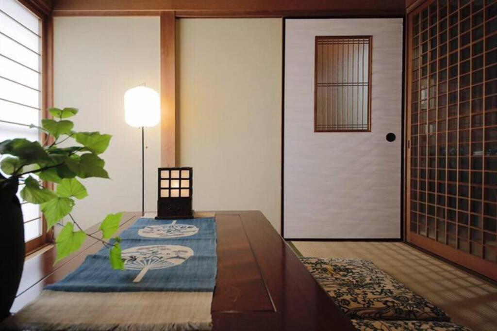 Osaka Misaki Traditional Japanese House 2-6 Ppl Near Station Bagian luar foto
