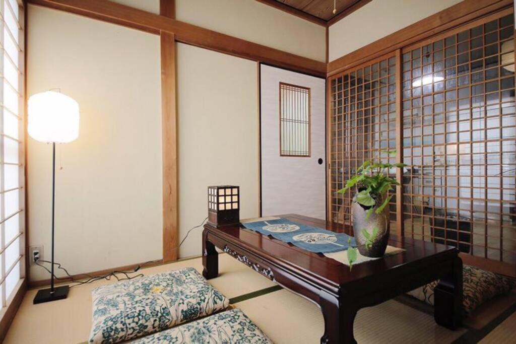 Osaka Misaki Traditional Japanese House 2-6 Ppl Near Station Bagian luar foto